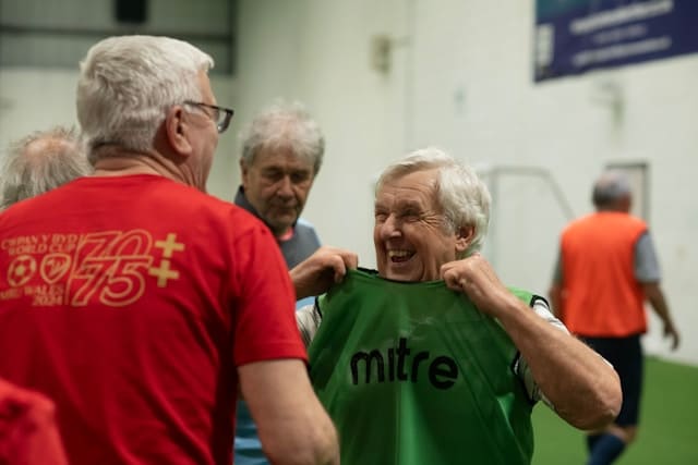 Ältere Männer beim Sport